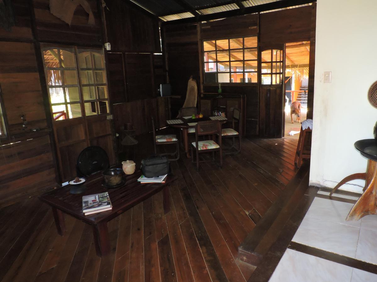 Posada Turistica Quenari Wii Mitu ภายนอก รูปภาพ